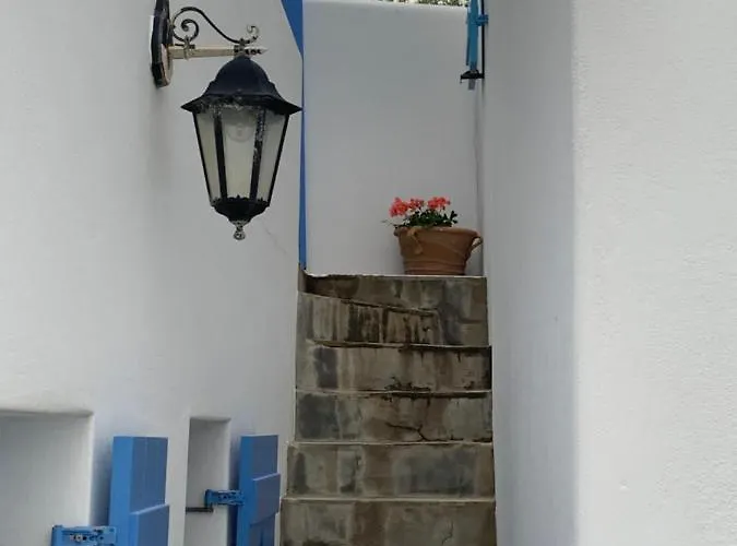 Irenes House פיסו ליבאדי